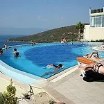 Royal Heights Hotel