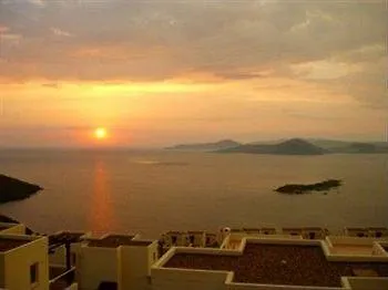 Royal Heights Otel