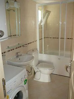 Royal Heights Otel Boğaziçi