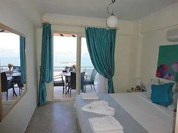 Royal Heights Otel *