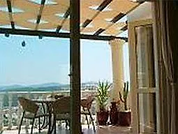 Royal Heights Otel