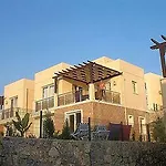Royal Heights Hotell Bogazici